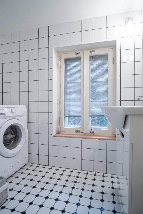 Dream Stay - Bright 2-Bedroom 2-Floor Old Town Apartment Tallin Exterior foto