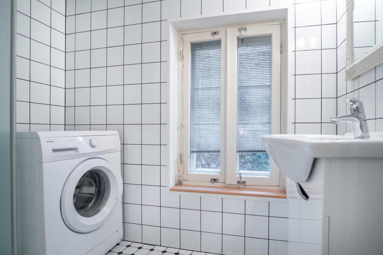 Dream Stay - Bright 2-Bedroom 2-Floor Old Town Apartment Tallin Exterior foto